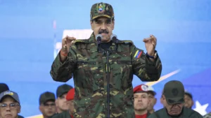 Nicolás Maduro, da Venezuela, discursa durante uma cerimônia militar em novembro de 2025. Foto: Jesus Vargas/Getty Images